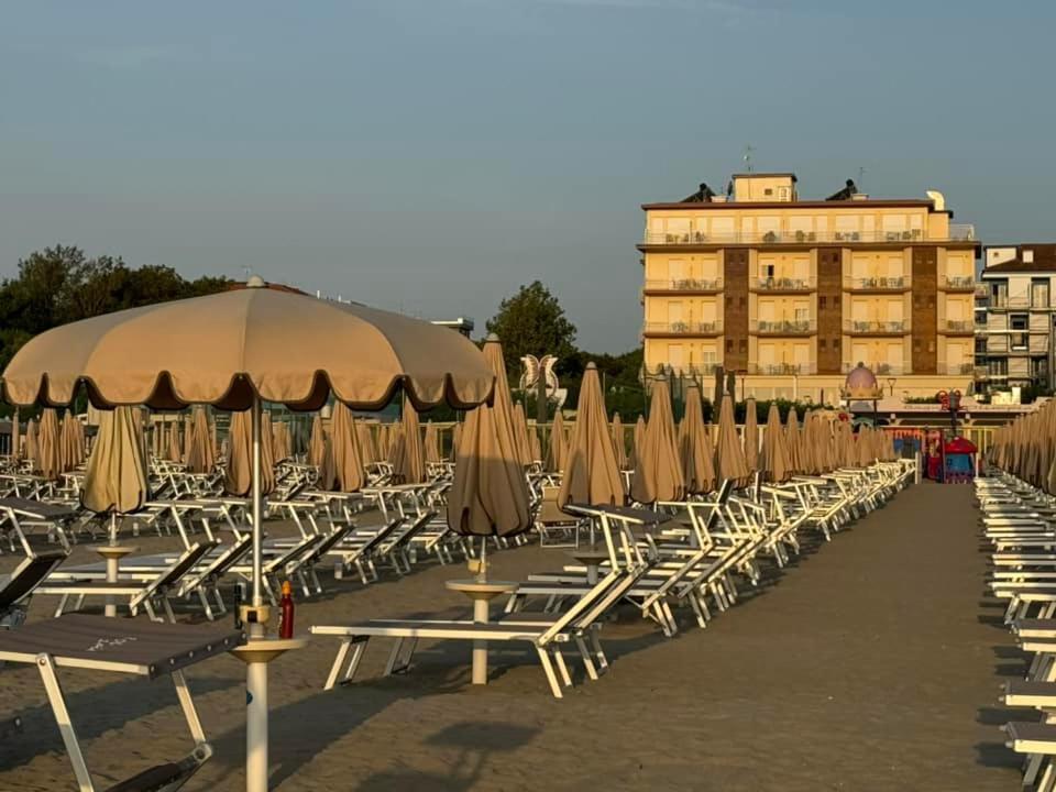 Hotel Buenos Aires Cervia Exteriér fotografie